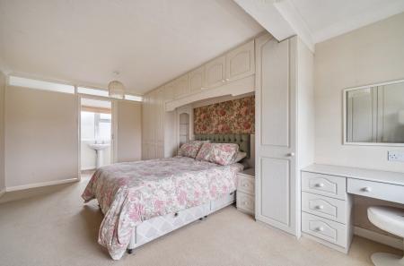 1400806-15-697248...