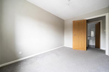 1401715-12-6978b5...