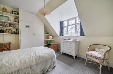 1409056-15-698b3f...