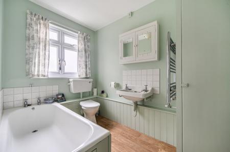 1409056-13-698b3f...