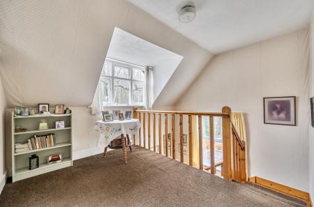 1409056-16-698b40...