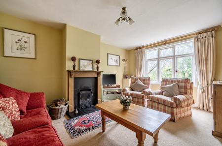 1409056-9-698b3f2...