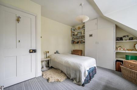 1409056-14-698b3f...