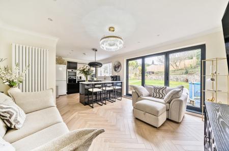 1415990-14-69930c...