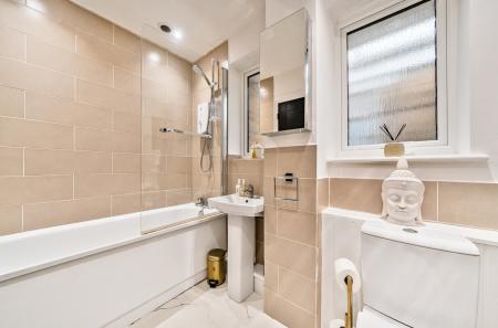 1415990-19-69930d...