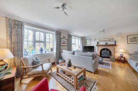 1396697-15-697cc2...