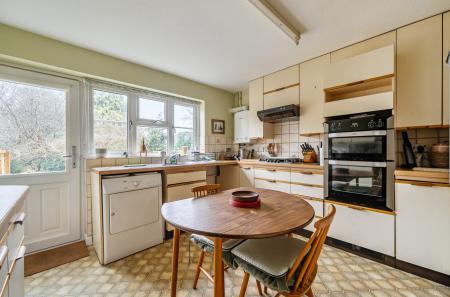 1422789-18-69aafa...