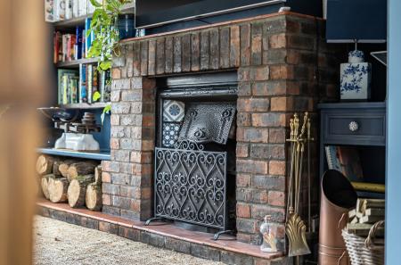 1422000-16-69aaaf...