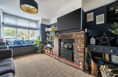 1422000-25-69aaaf...