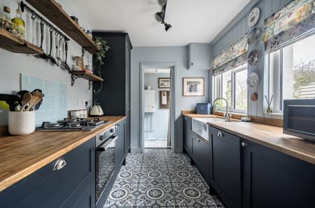 1422000-20-69aaaf...