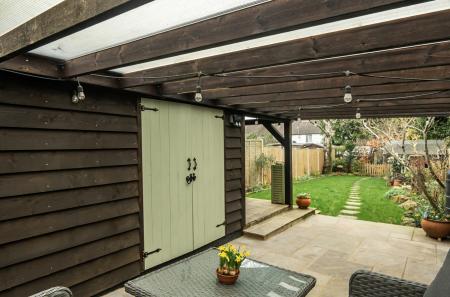 1422000-6-69aaaea...