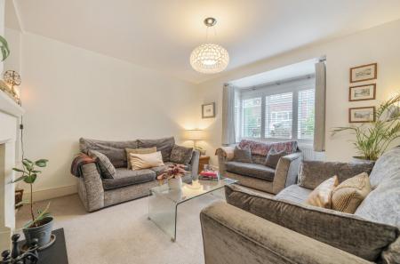 1370236-16-68f222...