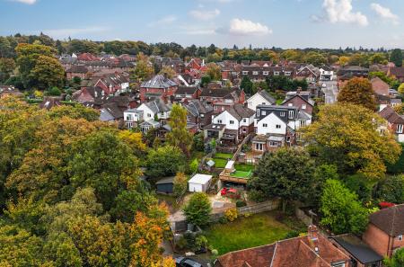 1370236-DJI_20251...