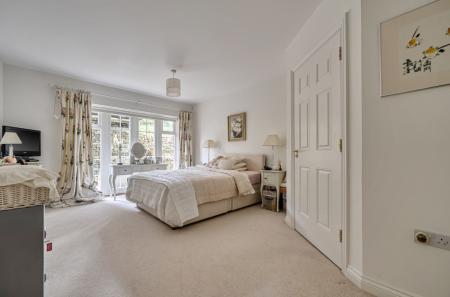 1422409-17-69b03b...