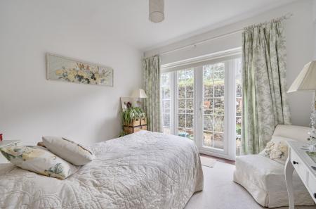 1422409-19-69b03d...