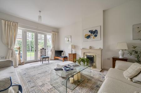 1422409-11-69b03a...