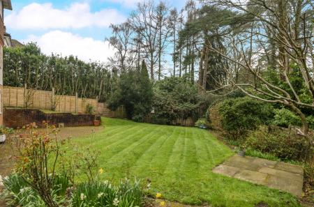 1422206-2-69aea0f...