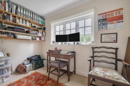 1422206-6-69aea34...