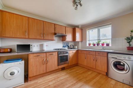 1410170-9-69970d2...