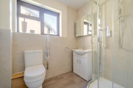 1429475-5-69babdf...