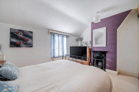 1429241-21-69baea...