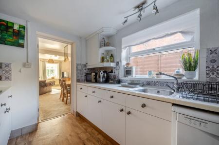 1429241-8-69bacf5...