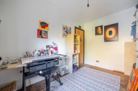 1429241-17-69baea...