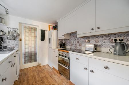 1429241-9-69bacf6...