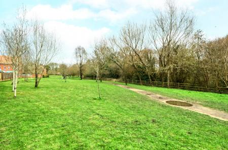 1425250-2-69b820a...