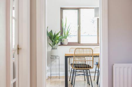 1343001-18-68ac17...