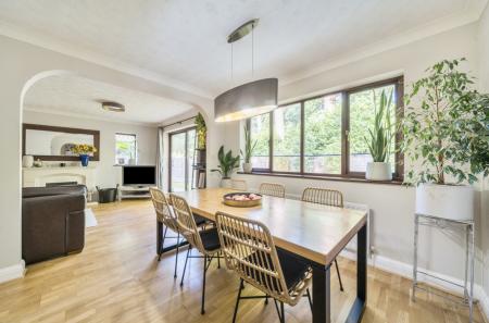 1343001-14-68ac17...