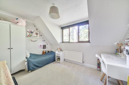 1343001-6-68ac170...