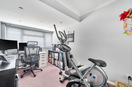 1429510-16-69c12a...