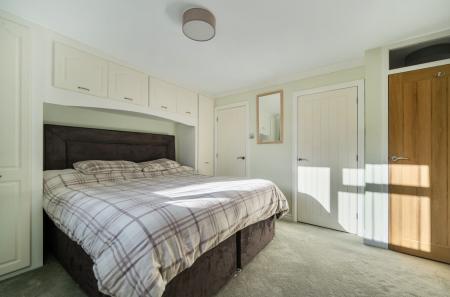 1415015-11-6992ef...