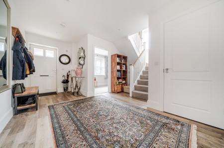 1438959-11-69d7ea...