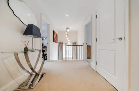 1438959-12-69d7ea...