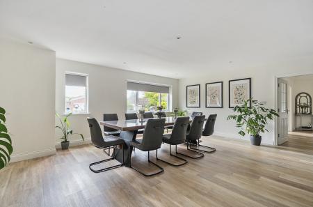 1328474-26-688271...