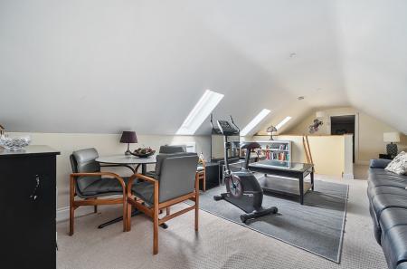 1328474-9-6882709...