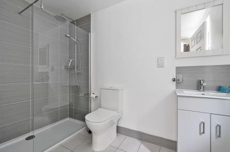 1328474-16-688271...