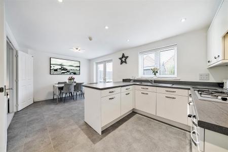 Kitchen Diner