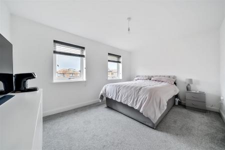 3 bedroom house for sale in Saxon Square Ramsgate