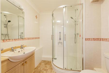 1 Bedroom apartment for sale in Margate by Guildcr