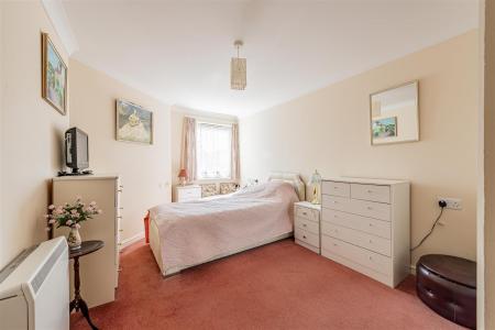 1 Bedroom apartment for sale in Margate by Guildcr