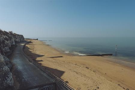 1 Bedroom apartment for sale in Margate by Guildcr