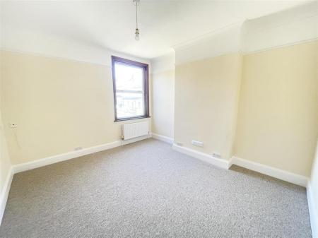 Upper Dane bedroom 4.jpeg