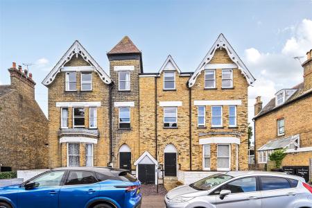 2 bedroom apartment for sale in Ramsgate by Guildc