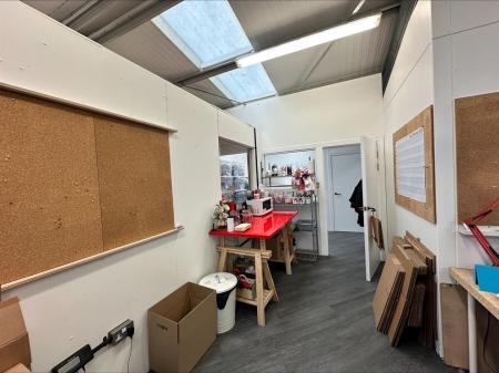 processed-4DE140D5-1D0E-4605-8FE7-F2505FC4968B.jpe