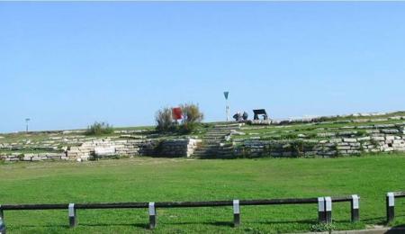 gold course deal.jpg