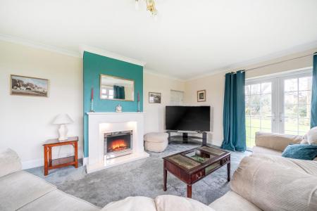 norwood living room 2.jpg