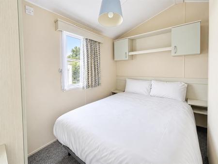 54 cp main bed.png